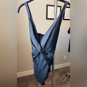 Terra & Sky - Black one piece Bathing Suit - 1X (16W -18W)